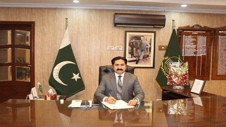 گجرات:ڈینگی پر قابو پانے کیلئے موثر اقدامات کی ہدایت 