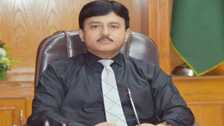 30معذور بچوں اور بڑوں میں وہیل چیئرز تقسیم 