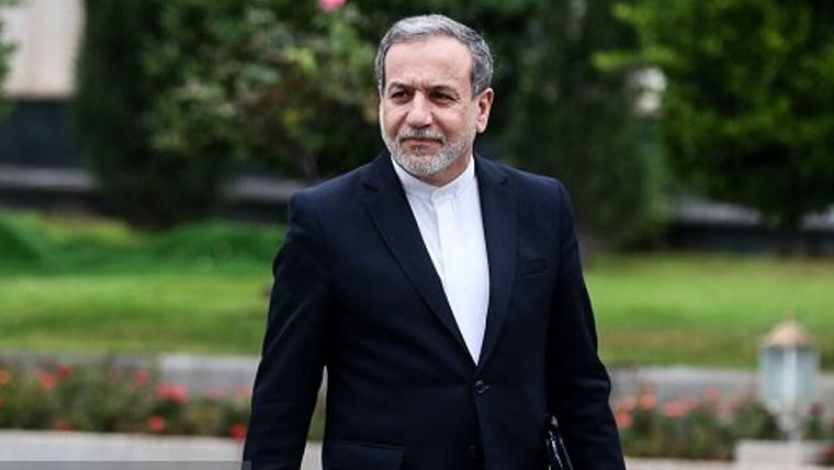  کشیدگی کم کرنیکی کوشش، ایرانی وزیرخارجہ پاکستان پہنچ گئے