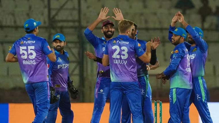 ملتان سلطانز ایک میچ میں سب سے  زیادہ تبدیلیاں کرنے والی ٹیم بن گئی