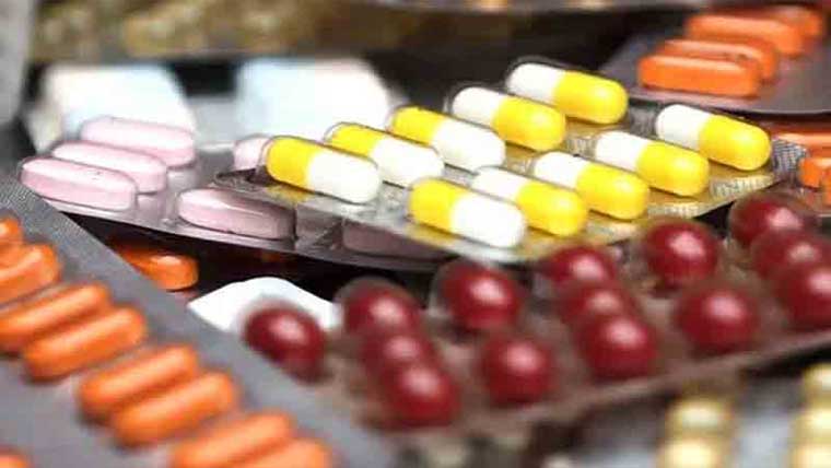  مارکیٹوں میں ادویات کی شدید قلت، قیمتیں بے تحاشا بڑھ گئیں ، مریضوں کو پریشانی 