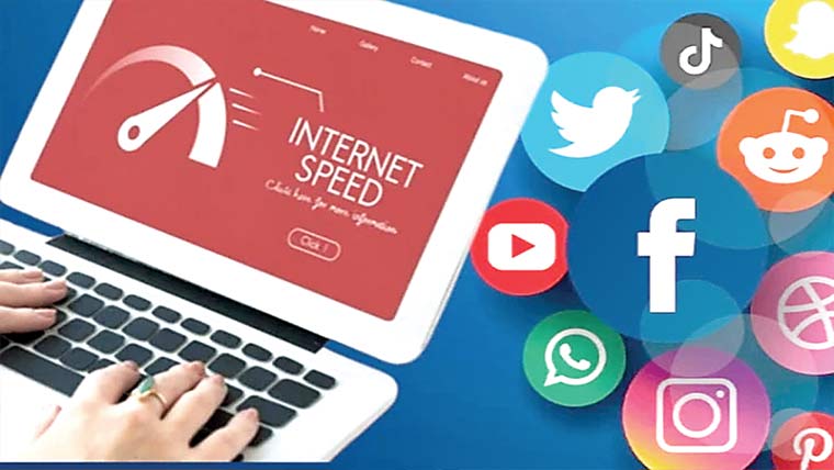  پاکستان،خواتین کے انٹر نیٹ استعمال کرنیکی شرح بڑھ گئی