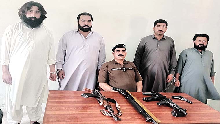 2متحارب گروپووں میں  سے ایک اسلحہ سمیت گرفتار 