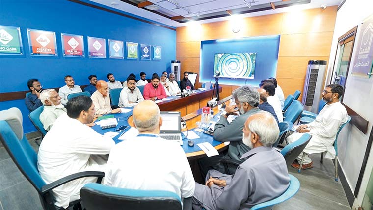 الخدمت کا جائزہ اجلاس،جاری منصوبے جلد مکمل کرنے کی ہدایت