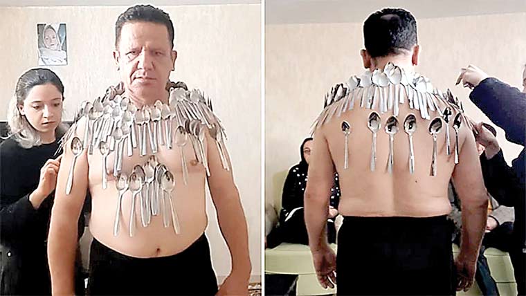  سب سے زیادہ چمچوں کو جسم پر متوازن کرنیکا نیا ریکارڈ 