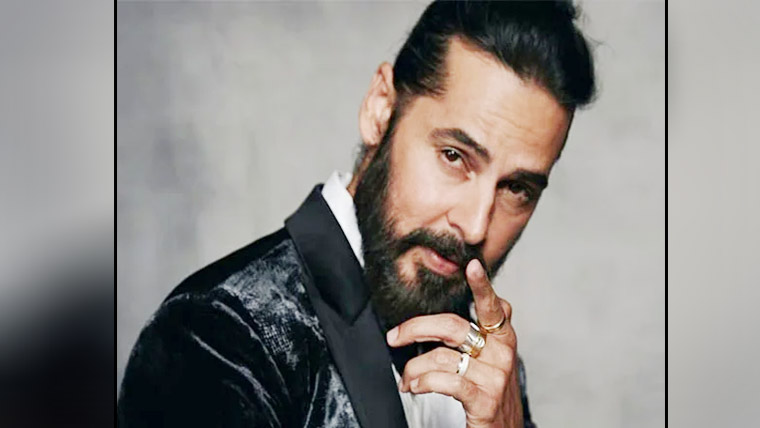  65 کروڑ کا گھپلا، ڈینو موریا اور بھائی سے ممبئی پولیس کی پوچھ گچھ