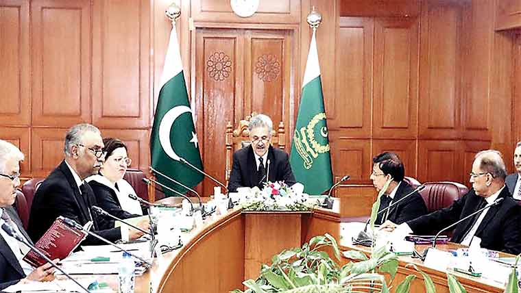 لاکمیشن اجلاس،قوانین کے جائزے ،اصلاحات کیلئے کمیٹی قائم 