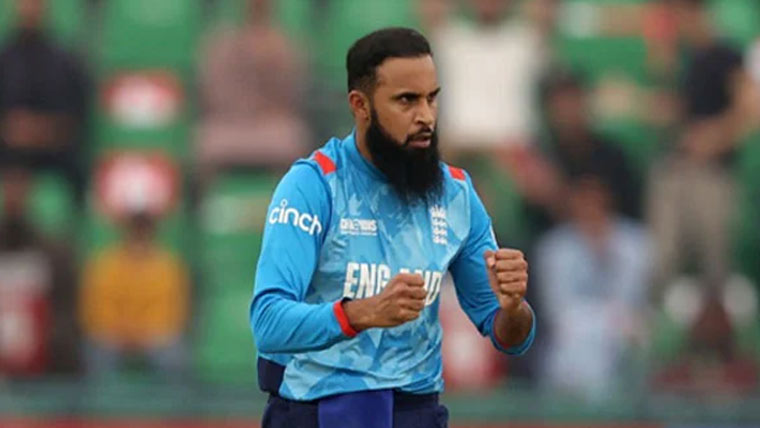 150 ون ڈے میچز، عادل رشید  پہلے مسلم برطانوی کرکٹر بن گئے