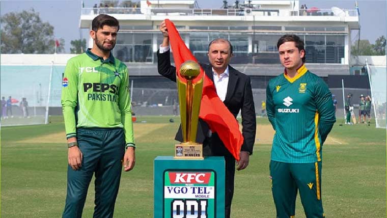 پاک جنوبی افریقہ ون ڈے  ٹرافی کی تقریب رونمائی