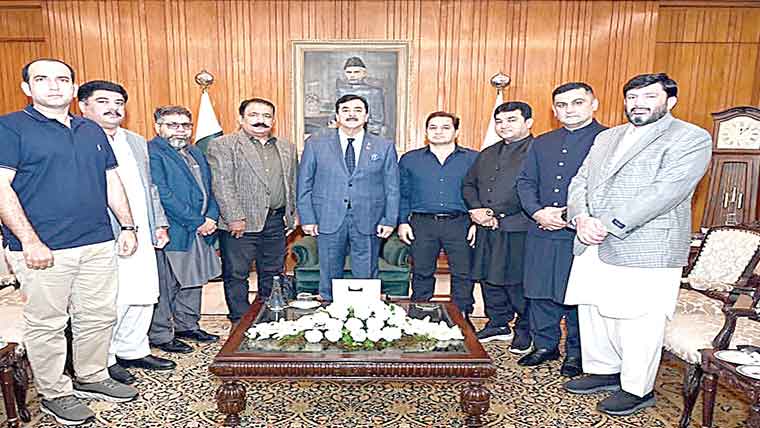 گوجرانوالہ کزن گروپ کے وفد  کی یوسف رضا گیلانی سے ملاقات 