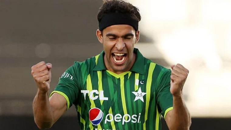  عباس آفریدی کی قیادت میں  قومی ٹیم ہانگ کانگ پہنچ گی