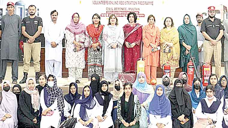 محفوظ معاشرے کیلئے سول ڈیفنس کا اہم کردار، ڈاکٹر ثمینہ 