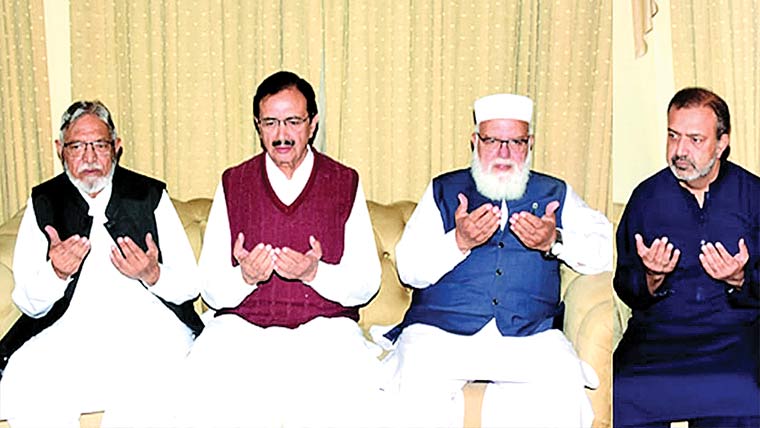 آ ئینی ترامیم میں نقائص ،28 ویں بھی لانا پڑیگی :لیاقت بلوچ 