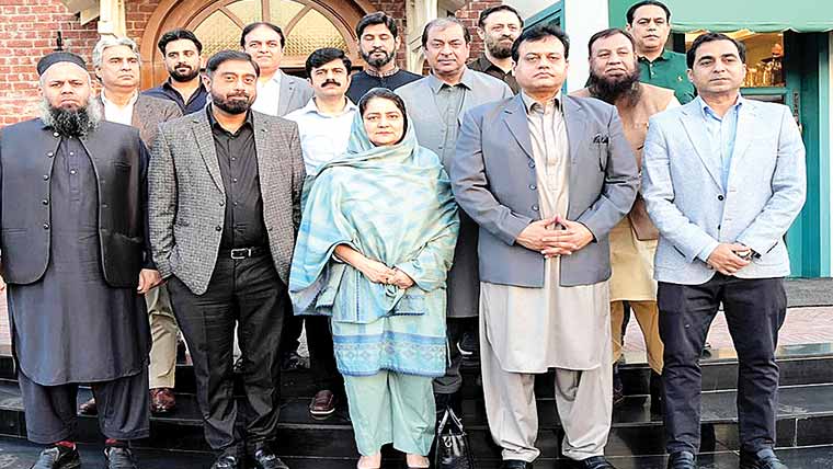 کاروباری افرادپر ٹیکس کا بوجھ کم کیا جائے :گوجرانوالہ چیمبر 