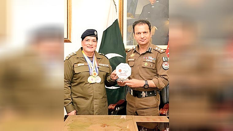 لیڈی انسپکٹر ارم خانم انٹرنیشنل ورلڈ پاور  لفٹنگ چیمپئن شپ مقابلے کیلئے منتخب