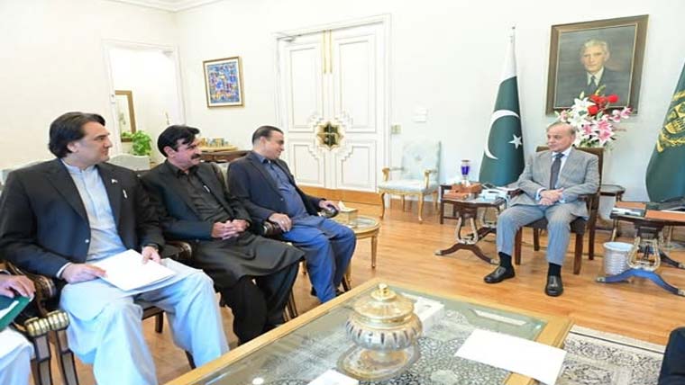 پاکستان:-وزیر اعظم سے اورنگزیب کھچی مبارک زیب ، ظہور قریشی کی ملاقات