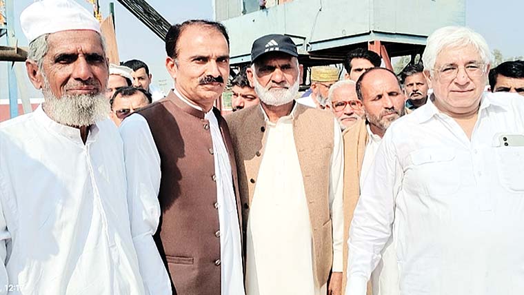  کرشنگ سیزن کا آغاز ہو گیا،کسانوں کا  مفاد اولین ترجیح ہے : سید علی جعفر نقوی