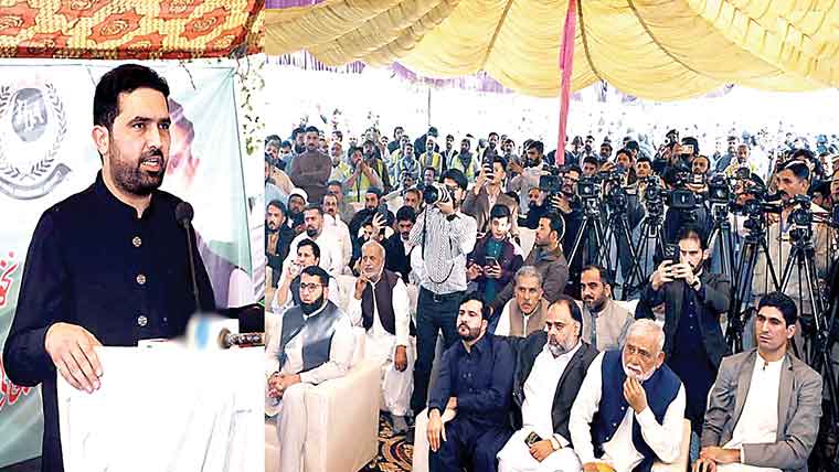 اب  زیادہ  ڈلیور  کر  کے  دکھا ئینگے:قانون  میں  کسی  کو  استثنیٰ  نہیں:سہیل  آفریدی