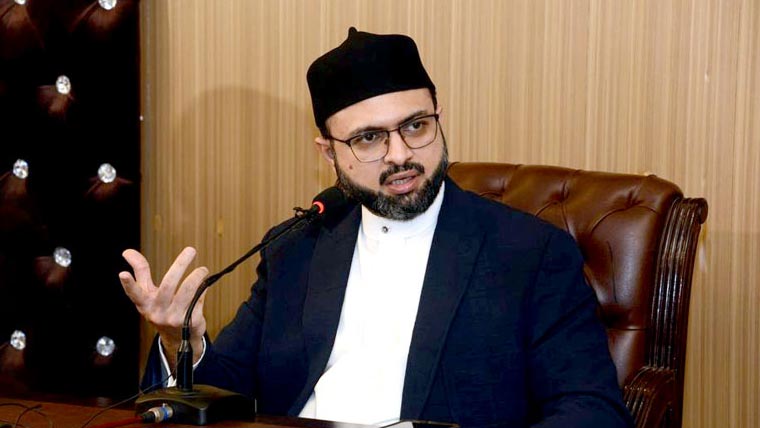 علم صرف روزگار نہیں، انسانیت کی خدمت  کا ذریعہ بھی ہے، حسن محی الدین قادری