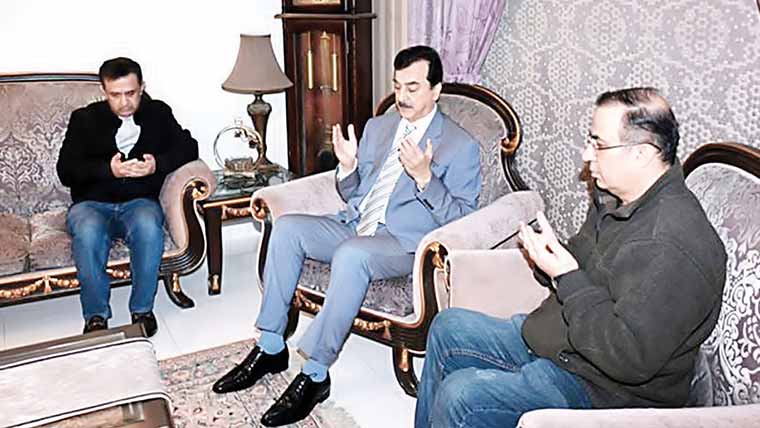  چیئر مین سینیٹ کی مرحوم عرفان صدیقی کے گھرآمد ، بیٹوں سے تعزیت کی 