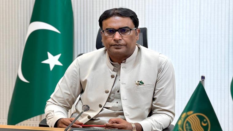 سانگلاہل:ڈی سی ننکانہ کا گرلز ہائی سکول کوٹلہ کاہلواں کا دورہ 