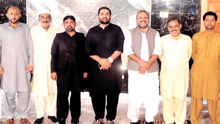  شجاع الرحمن ٹیپو ایڈووکیٹ کی  صدارت میں اہم اجلاس  پروفیشنل لائرز گروپ کی تشکیل 