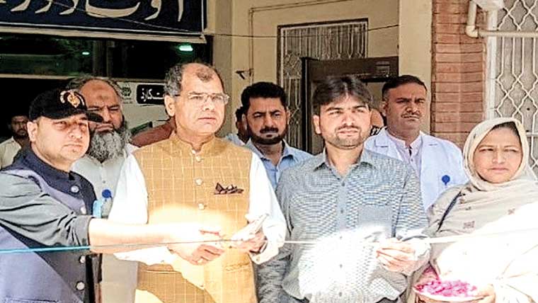 نوشہرہ ورکاں : انسدادِ پولیو مہم، ایڈیشنل ڈپٹی کمشنر نے افتتاح کیا