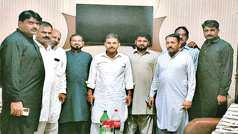 وزیراعظم، وزیراعلیٰ عوام کو بحرانوں سے نکال رہے :رانا اشفاق 