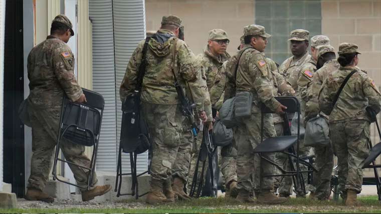 ٹرمپ کو بڑا جھٹکا،امریکی جج نے  شکاگو میں فوج کی تعیناتی روک دی