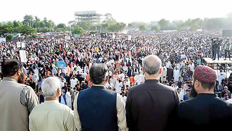 پاکستان عوام کا ، کسی سیاستدان، بیوروکریٹ کا نہیں، حافظ نعیم 