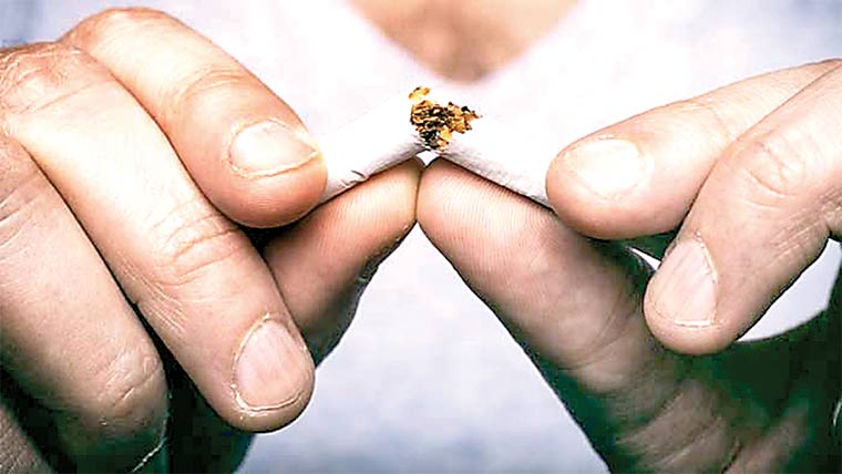 کینسر مریضوں کا سگریٹ ترک کرنا زندگی میں اضافے کا سبب