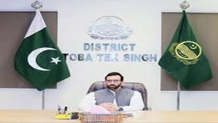 ڈپٹی کمشنر عمر عباس دورہ رجانہ، صفائی اور تعلیمی اداروں کا معائنہ