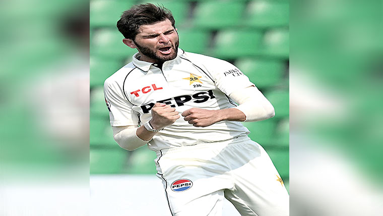 پاکستان  کا  جنوبی  افریقہ  کو  ہر  ا کر  ور لڈ  ٹیسٹ  چمپئن  شپ  کا  فاتحانہ  آغاز