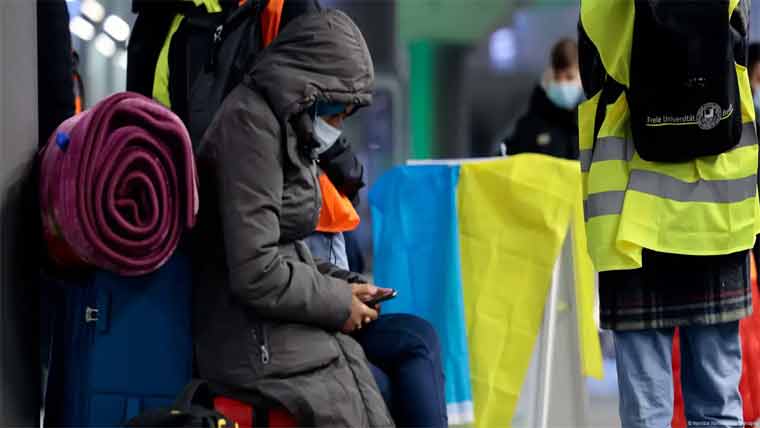 جرمنی: پناہ گزینوں کی امداد میں کمی