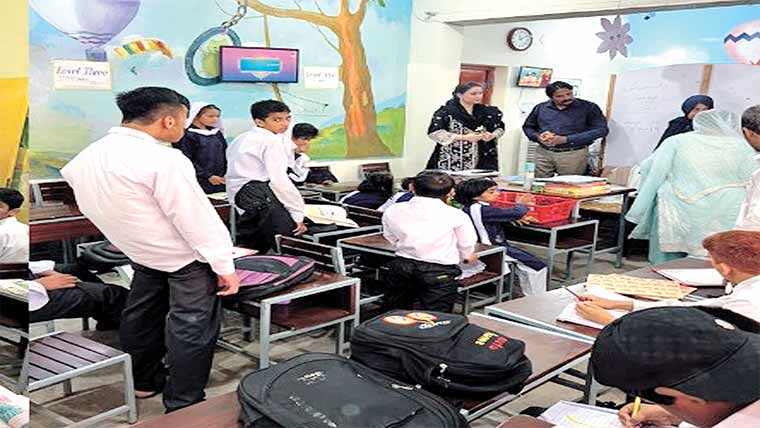  اسسٹنٹ کمشنر شیریں گل کا گورنمنٹ سپیشل ایجوکیشن سکول کا دورہ 