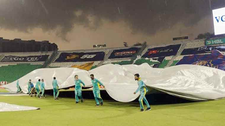 سپر لیگ:اسلام آباد یونائیٹڈ اور پشاور  زلمی کا میچ بارش کے باعث منسوخ 