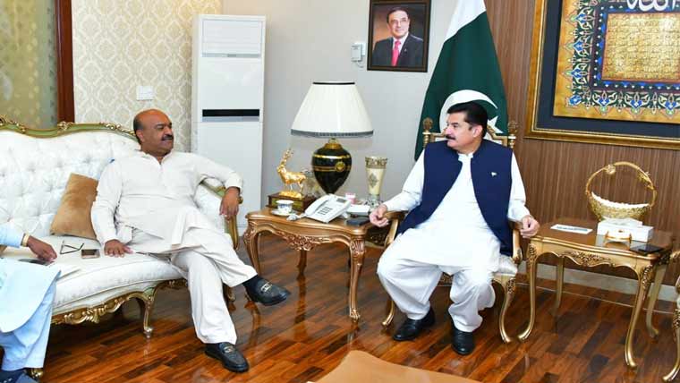 گورنر کے پی سے ندیم چن کی ملاقات ،رابطہ مہم،سیاسی حکمت عملی پر غور 