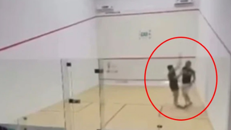 پاکستانی سکواش کھلاڑی کی  شکست پر مخالف سے مار پیٹ