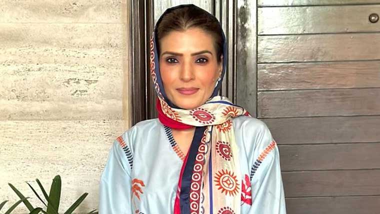 لوگ میرے لنگر سے  حسد کرتے ہیں:ریشم 