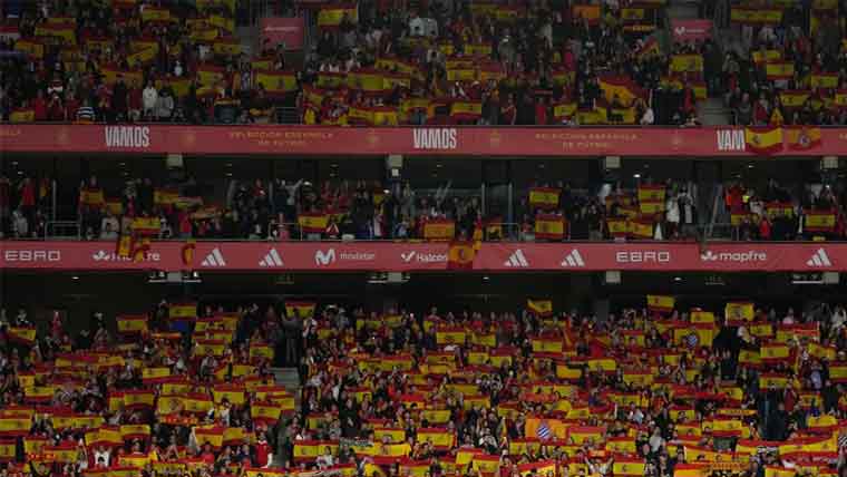 بارسلونا :سپین،مصر فٹبال میچ میں مسلمان مخالف نعرے 