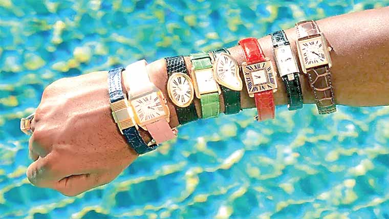 پرانے سٹائل کی گھڑیوں میں جین زی کی دلچسپی کیوں 