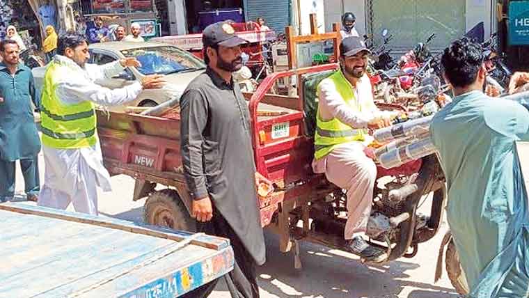 بہلوال میں آپریشن ،بازاروں کو تجاوزات سے پاک کر دیا