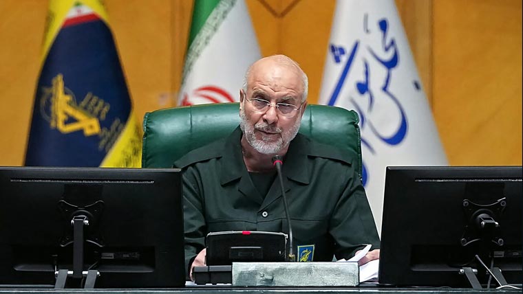 ’’کوئی ہمارے پائلٹ کو ڈھونڈ  سکتاہے ‘‘،ایرانی سپیکر کا امریکی  طیارہ گرائے جانے پر طنز