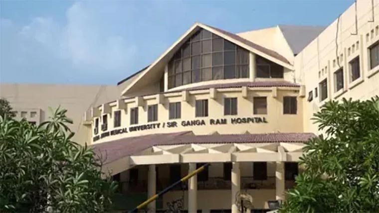 سر گنگا رام ہسپتال، ملازمین کی غیر قانونی مداخلت کا انکشاف 