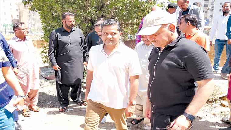 فنڈز نہ ہونے سے منور چورنگی انڈر پاس تعطل کاشکار