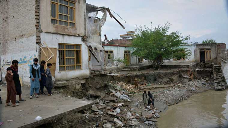 افغانستان:شدید بارشیں ،زلزلہ 38افراد ہلاک ،52زخمی 