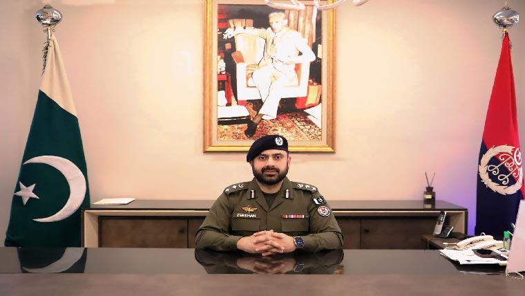 ڈی آئی جی کااردل روم   14افسروں ، ملازموں کو سزائیں 