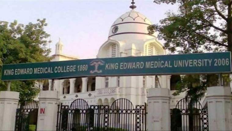 رواں سال 155 طلبہ کے  امریکا میں ریزیڈنسی میچ حاصل  کرنے کا ریکارڈ قائم 