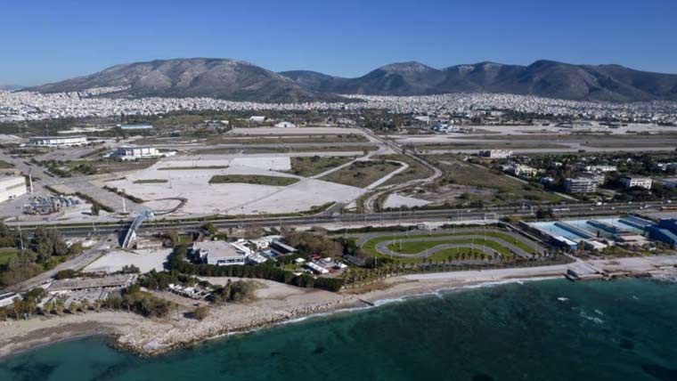 25 سال سے ویران ائیرپورٹ مکمل شہر میں تبدیل 