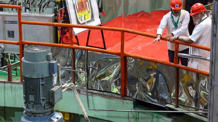 بھارت نے اپنا ڈیزائن کیا  ہوا نیوکلیئر ریئیکٹر تیار کر لیا